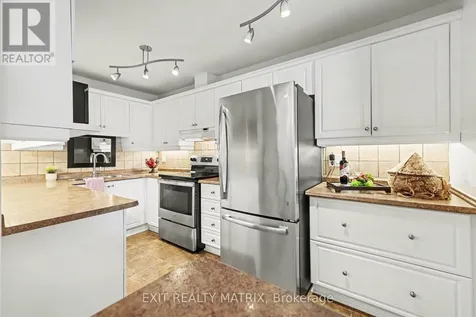 112 Castlefrank Road Ottawa ON K2L 2Y8