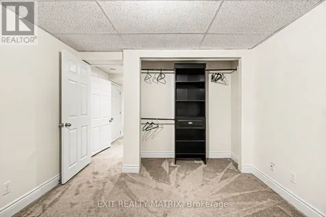 112 Castlefrank Road Ottawa ON K2L 2Y8