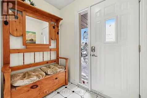112 Castlefrank Road Ottawa ON K2L 2Y8