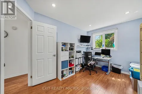 3773 Autumnwood Street Ottawa ON K1T 2G7
