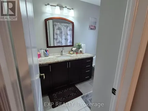 192 Windhurst Drive Ottawa ON K2G 6J4