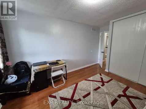 192 Windhurst Drive Ottawa ON K2G 6J4