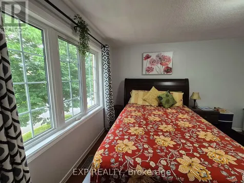 192 Windhurst Drive Ottawa ON K2G 6J4
