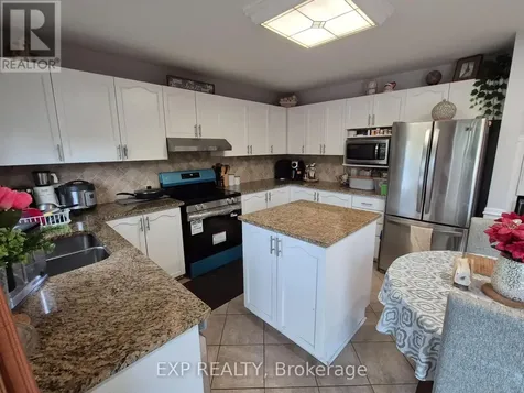 192 Windhurst Drive Ottawa ON K2G 6J4