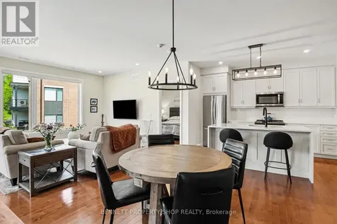 190 Boundstone Way Ottawa ON K2T 0M9
