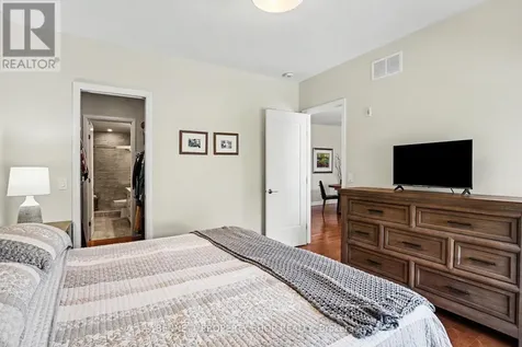 190 Boundstone Way Ottawa ON K2T 0M9