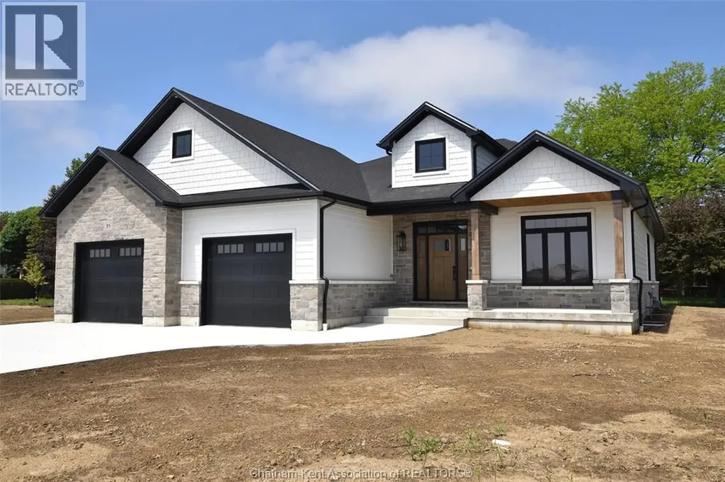71 Rosewood Crescent Chatham ON N7M 0P4