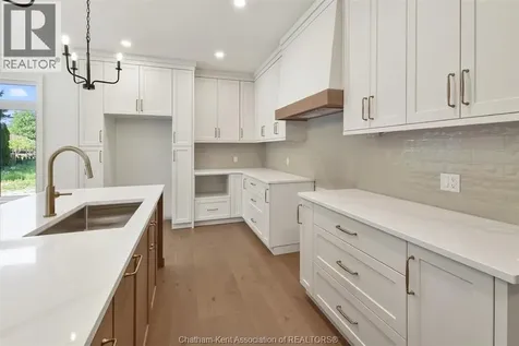 71 Rosewood Crescent Chatham ON N7M 0P4