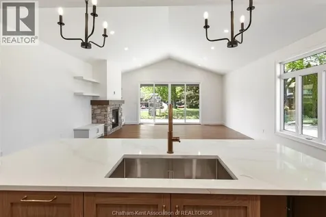 71 Rosewood Crescent Chatham ON N7M 0P4