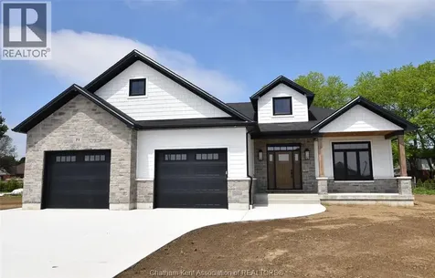 71 Rosewood Crescent Chatham ON N7M 0P4