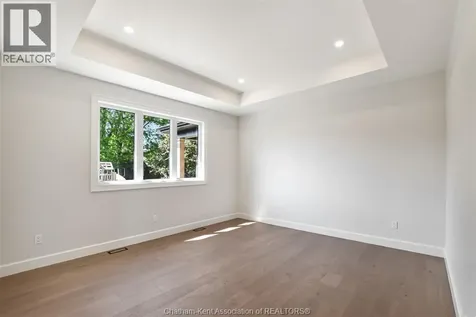 71 Rosewood Crescent Chatham ON N7M 0P4