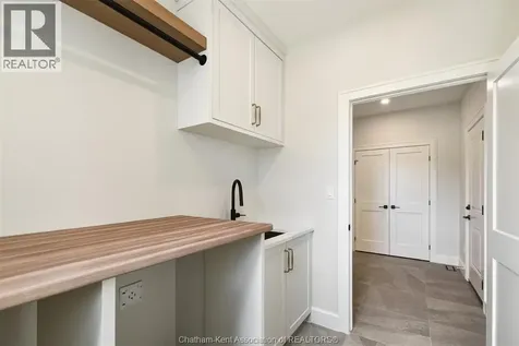 71 Rosewood Crescent Chatham ON N7M 0P4