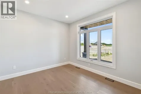 71 Rosewood Crescent Chatham ON N7M 0P4
