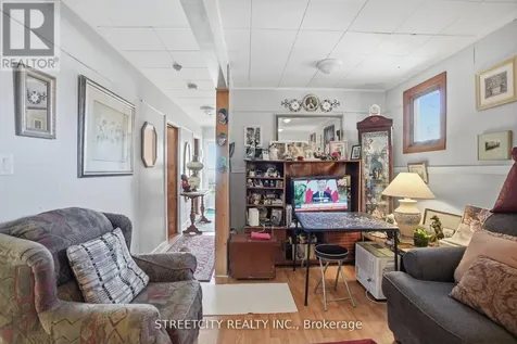 24 Hincks Street St. Thomas ON N5R 3N6