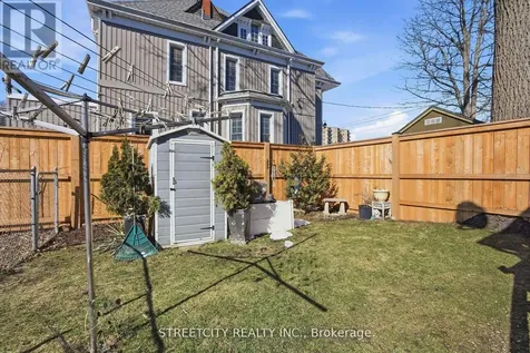 24 Hincks Street St. Thomas ON N5R 3N6