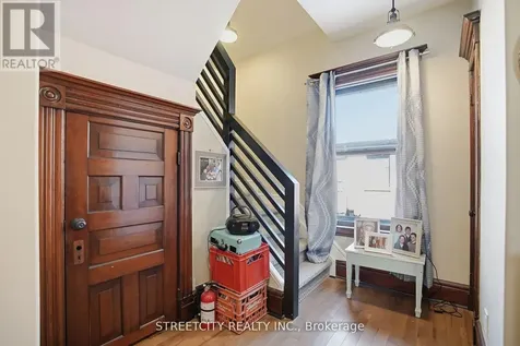 24 Hincks Street St. Thomas ON N5R 3N6
