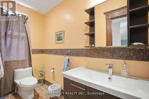 24 Hincks Street St. Thomas ON N5R 3N6