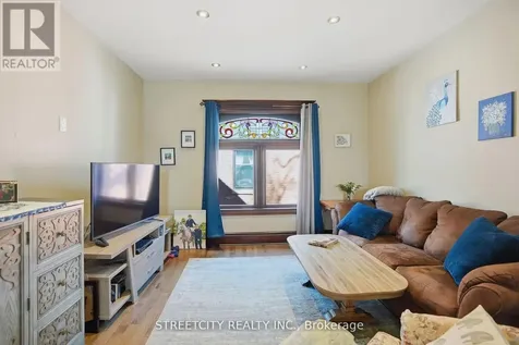 24 Hincks Street St. Thomas ON N5R 3N6