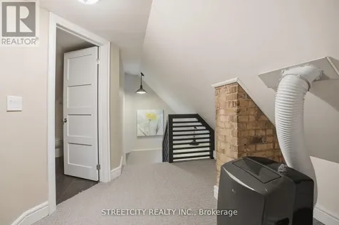 24 Hincks Street St. Thomas ON N5R 3N6