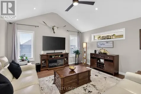 234 Peach Tree Boulevard St. Thomas ON N5R 0G8