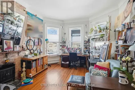82 Wellington Street St. Thomas ON N5R 2R2