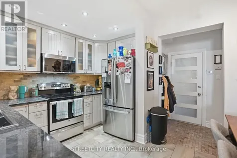 82 Wellington Street St. Thomas ON N5R 2R2