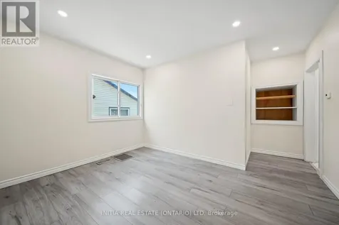 12 Woodworth Avenue St. Thomas ON N5P 3J2