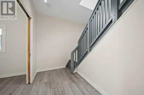 12 Woodworth Avenue St. Thomas ON N5P 3J2