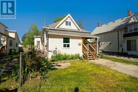 12 Woodworth Avenue St. Thomas ON N5P 3J2