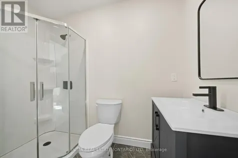 12 Woodworth Avenue St. Thomas ON N5P 3J2