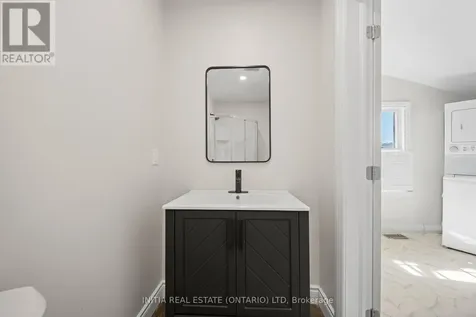 12 Woodworth Avenue St. Thomas ON N5P 3J2