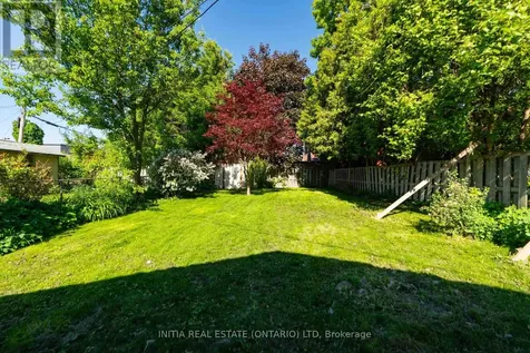 12 Woodworth Avenue St. Thomas ON N5P 3J2