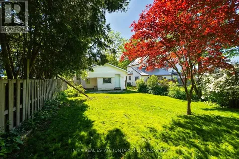 12 Woodworth Avenue St. Thomas ON N5P 3J2