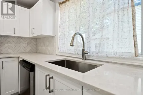 12 Woodworth Avenue St. Thomas ON N5P 3J2