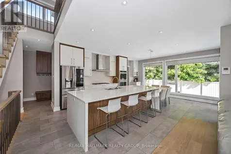 88 Withrow Avenue Ottawa ON K2G 2J3