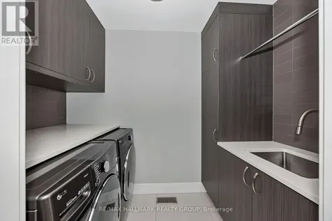 88 Withrow Avenue Ottawa ON K2G 2J3