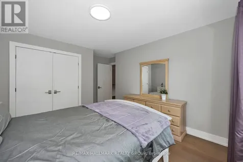 88 Withrow Avenue Ottawa ON K2G 2J3