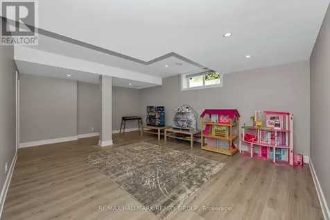 88 Withrow Avenue Ottawa ON K2G 2J3