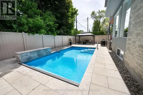 88 Withrow Avenue Ottawa ON K2G 2J3