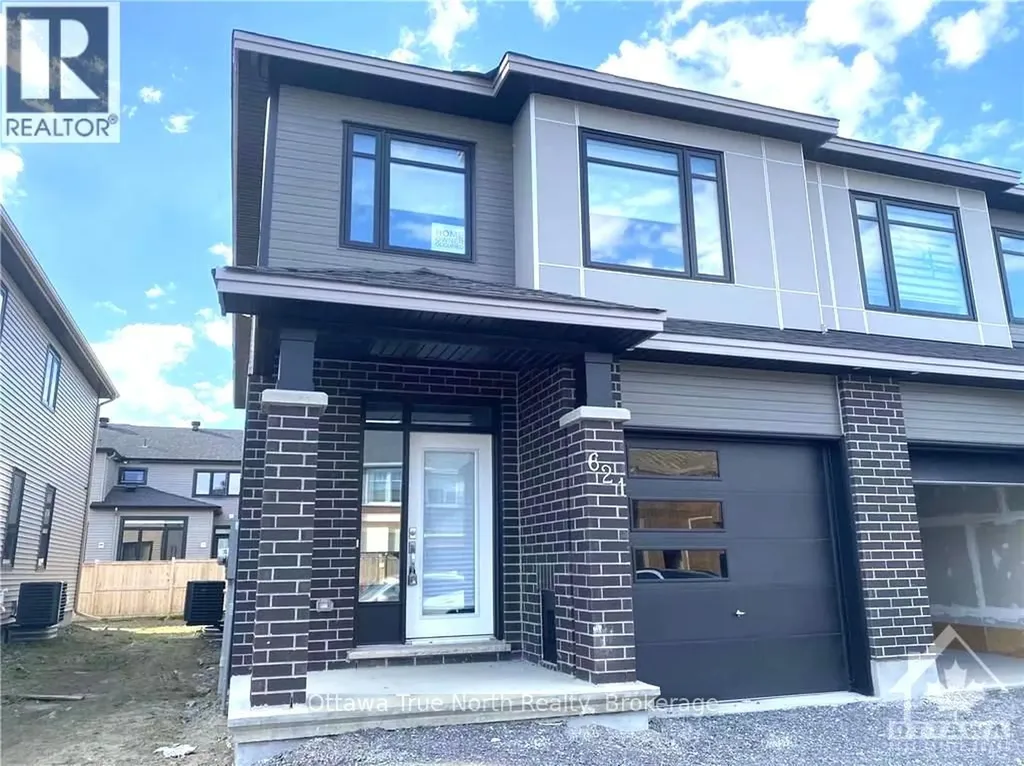 621 Taliesin Crescent Ottawa ON K2S 2W5