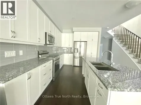 621 Taliesin Crescent Ottawa ON K2S 2W5