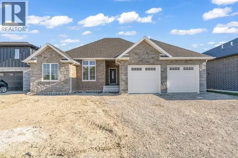 12175 Ducharme Lane Mcgregor ON N0R 1J0
