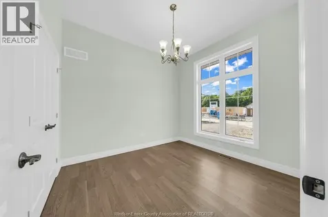 12175 Ducharme Lane Mcgregor ON N0R 1J0