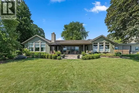 1695 Heritage Kingsville ON N9Y 2E6
