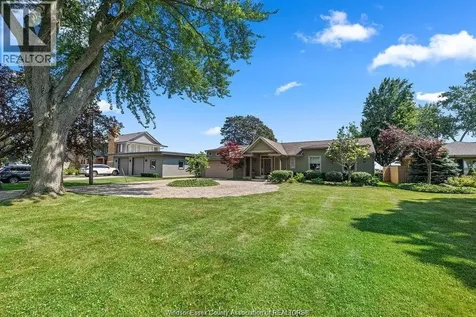 1695 Heritage Kingsville ON N9Y 2E6