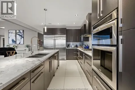 371 Charron Beach Lakeshore ON N8L 0G2