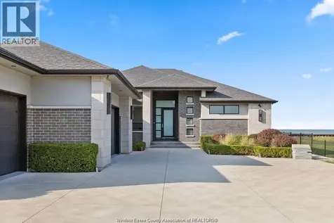 371 Charron Beach Lakeshore ON N8L 0G2