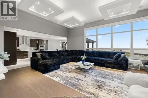 371 Charron Beach Lakeshore ON N8L 0G2