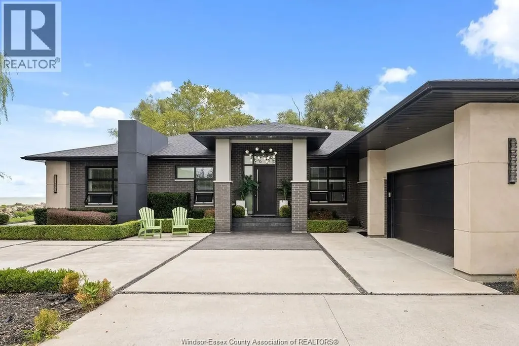 551 Ross Beach Road Lakeshore ON N0R 1A0