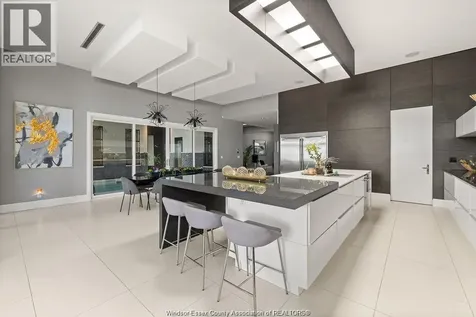 551 Ross Beach Road Lakeshore ON N0R 1A0